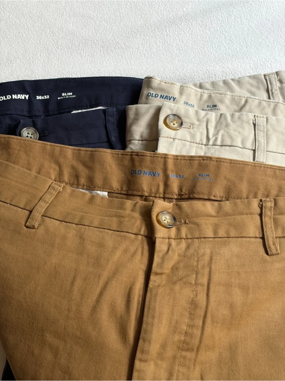 Old Navy Slim Built-In Flex Chino Pants Bundle 36x32 Khaki Navy Tan Men Lot of 3